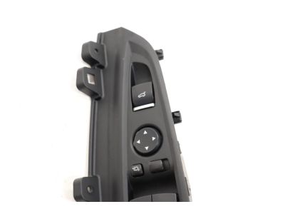 BMW 51-41-7-329-111 Left Recessed Grip