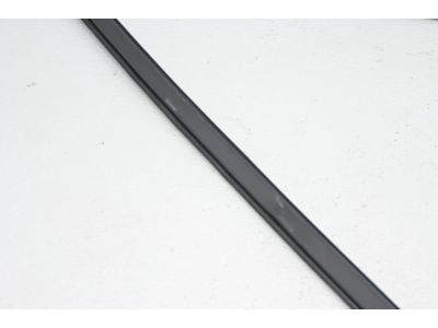 BMW 51-33-7-016-637 Weatherstrip, Left