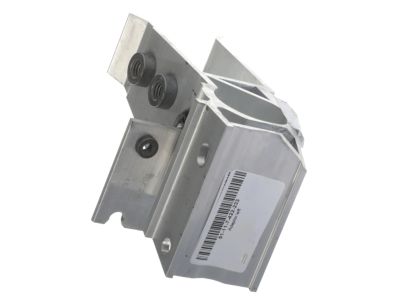 BMW 51-11-7-422-233 ADAPTOR LEFT