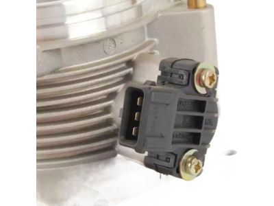 BMW 13-54-1-741-671 Throttle Body