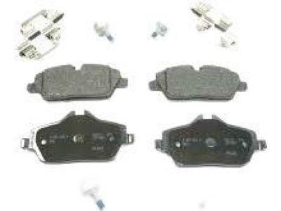 BMW 34-10-6-884-267 Front Disc Brake Pad Set