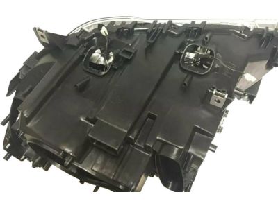 BMW 63-11-7-348-510 Right Headlight