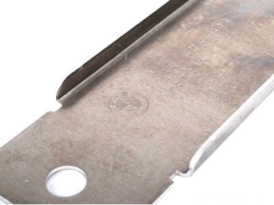 BMW 31-35-6-765-913 Bracket