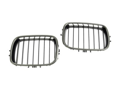 BMW 51-13-8-124-271 Grille Left