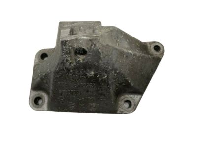 BMW 22-11-6-775-903 Engine Mount Bracket Left