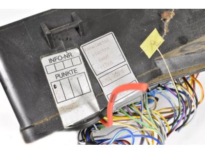 BMW 61-13-1-386-387 Fuse Box