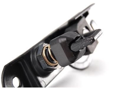 BMW 61-62-8-220-831 Wipershaft Pivot