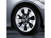 OEM 2006 BMW 330xi Star Spoke 158 Individual Rim - 36-11-6-775-596