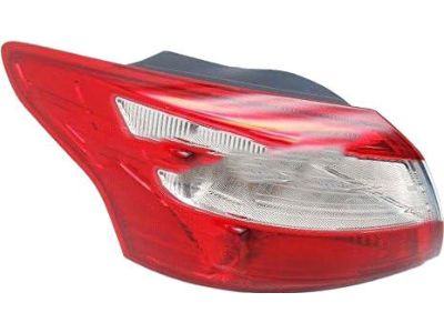 Ford DM5Z-13405-E Tail Lamp Assembly