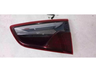 Ford GN1Z-13404-H Tail Lamp Assembly