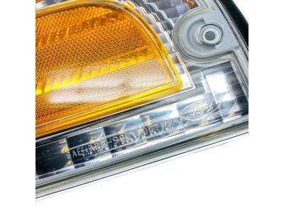 Ford 6W7Z-15A201-BA Side Marker Lamp