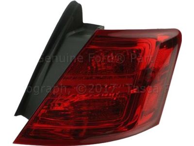 Ford DG1Z-13404-CC Tail Lamp Assembly