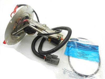 Ford F9ZZ-2140-DA Master Cylinder