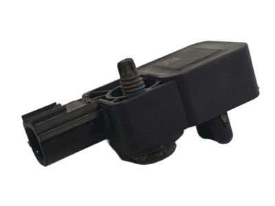 GM 13587740 Front Sensor