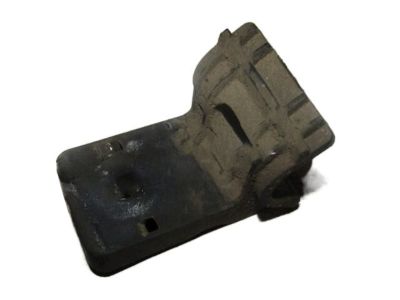 GM 95016649 Radiator Upper Bracket