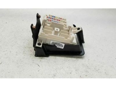 GM 20934634 Fuse & Relay Box