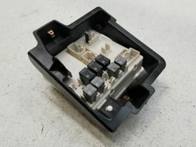 GM 20934634 Fuse & Relay Box