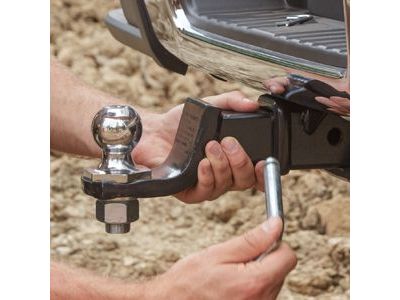 GM 19245487 5, 000-lb Capacity Trailer Hitch Ball Mount