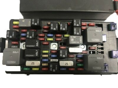 GM 84446208 BLOCK ASM-RR BODY FUSE