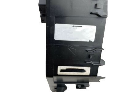 GM 25856252 Fuse & Relay Box