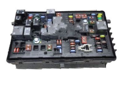 GM 95442176 Fuse & Relay Box