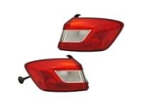 OEM 2018 Chevrolet Cruze Tail Lamp Assembly - 84332799