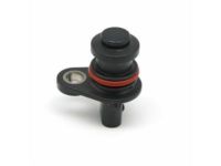 OEM 2018 GMC Sierra 3500 HD Camshaft Sensor - 12636947