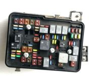 OEM Chevrolet Equinox Fuse Box - 20848337