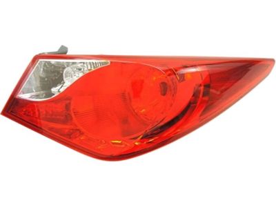 Hyundai 92402-3Q000 Lamp Assembly-Rear Combination Outside, RH