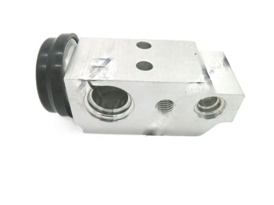 Kia 976041G001 Valve-Expansion