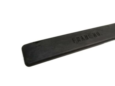 Kia 842682F500 Protector-RH