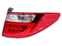 OEM 2013 Hyundai Santa Fe Lamp Assembly-Rear Combination, RH - 92402-B8150