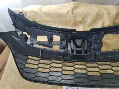 Honda 71121-T7W-A51 Base, Front Grille