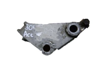 Honda 50620-SDA-A01 Bracket, Side Engine Mounting