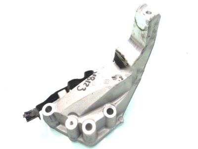 Acura 50610-TZ5-A01 Bracket, Rear