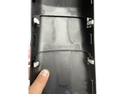 Honda 83404-T5R-A01ZA Garnish Assy., RR. Console *NH900L* (NEUTRAL BLACK)