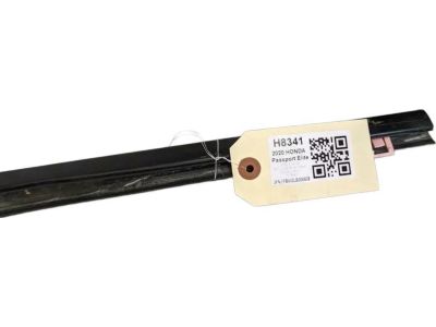 Honda 72410-TG7-A12 MOLDING ASSY., R. FR. DOOR