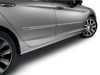 OEM 2016 Honda Accord Body Side Molding-Exterior color:Kona Coffee Metallic (KONA COFFEE METALLIC) - 08P05-T2A-1D0