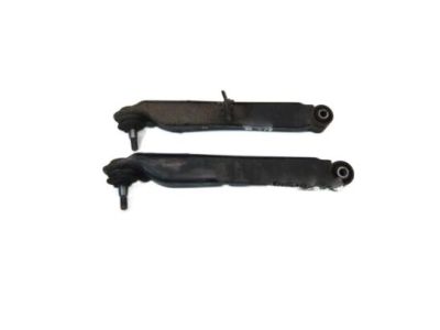 Kia 552103F000 Arm Assembly-Rear Center, RH
