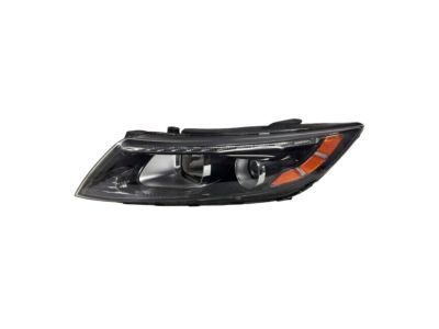 Kia 921012T550 Driver Side Headlight Assembly