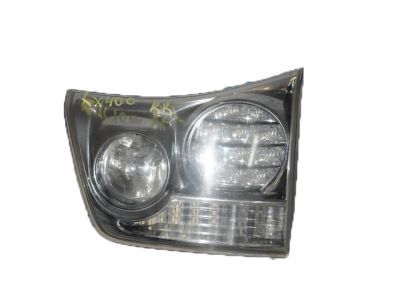 Lexus 81580-0E010 Lamp Assy, Rear, RH