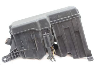 Toyota 82720-06040 Fuse Box