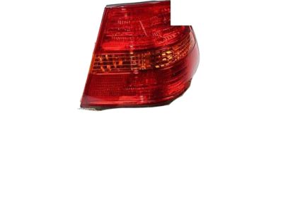 Lexus 81551-50100 Lens, Rear Combination Lamp, RH