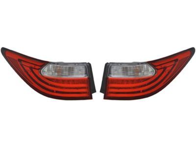 Lexus 81561-33560 Lens & Body, Rear Combination Lamp