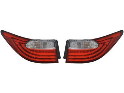 Lexus 81561-33560 Lens & Body, Rear Combination Lamp