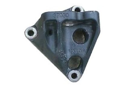 Toyota 12315-37030 Bracket, Engine Mounting, RH