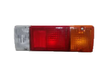 Lexus 81551-33220 Lens, Rear Combination Lamp, RH