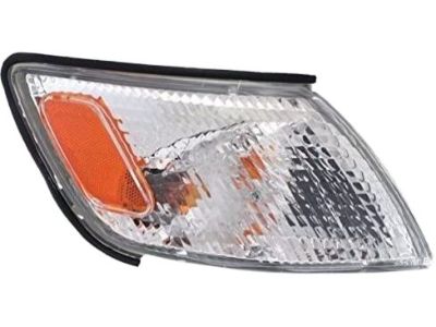 Lexus 81511-33050 Lens, Front Turn Signal Lamp, RH