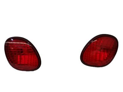 Lexus 81581-30120 Lens, Rear Lamp