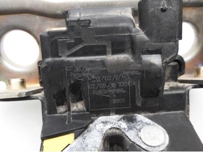 Mopar 68399523AA Liftgate Lock